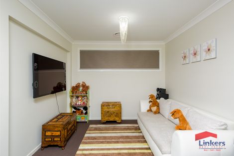 Property photo of 136 Eagleview Road Minto NSW 2566