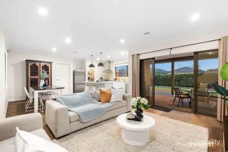 Property photo of 26 Charter Road Werribee VIC 3030