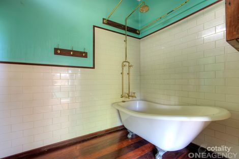 Property photo of 75 Old York Road Greenmount WA 6056
