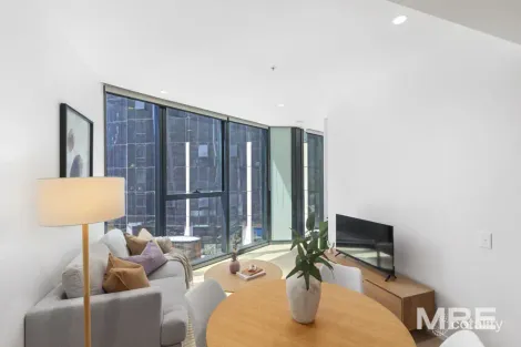 1002/11 Bale Cct, Southbank, VIC 3006