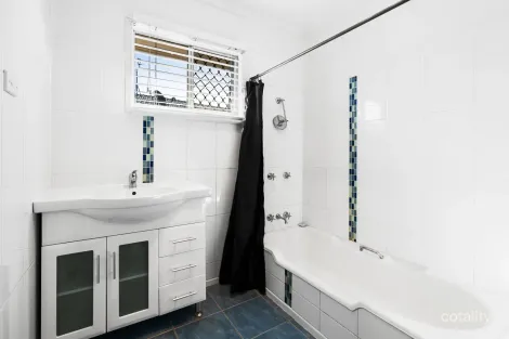 Property photo of 29 Hursley Road Newtown QLD 4350