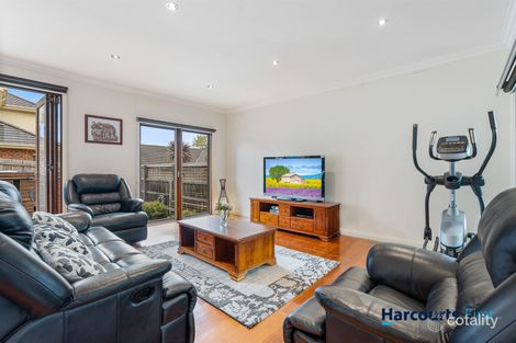 Property photo of 1/16 Hammence Street Glen Waverley VIC 3150