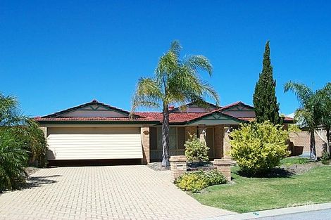 8 Jurien Cl, Warnbro, WA 6169