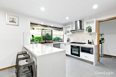 Property photo of 35 Dandallo Drive Eltham VIC 3095