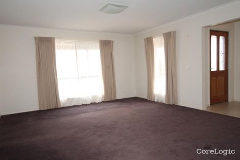Property photo of 19 Elizabeth Street Kangaroo Flat VIC 3555