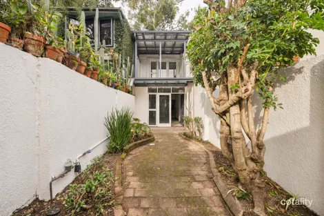 Property photo of 8 Mount Street Redfern NSW 2016