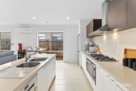 Property photo of 25 Ross Street Armstrong Creek VIC 3217