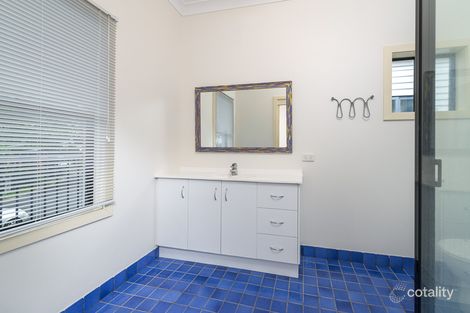 Property photo of 8 Shaw Street Bardon QLD 4065