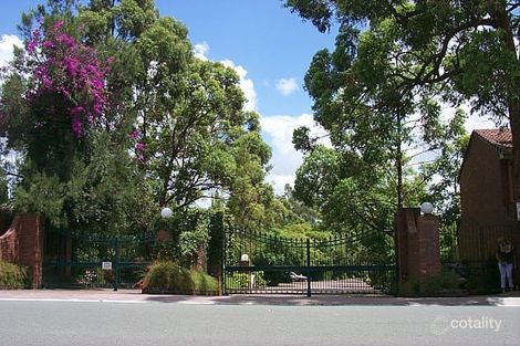 Property photo of 24/123 Barbaralla Drive Springwood QLD 4127