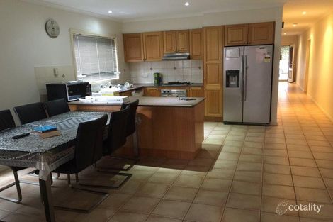 Property photo of 4 Pretty Valley Grove South Morang VIC 3752