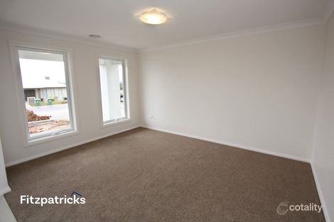 Property photo of 2/3 Clarence Place Tatton NSW 2650