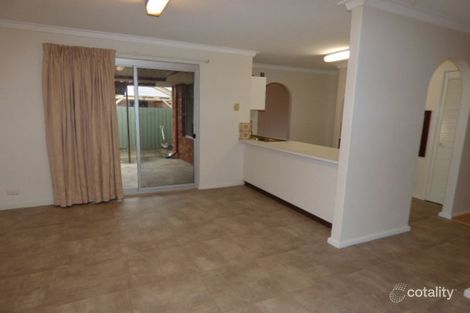 Property photo of 10 Helsall Court Willetton WA 6155