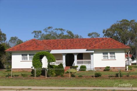 9 Murray St, Pittsworth, QLD 4356