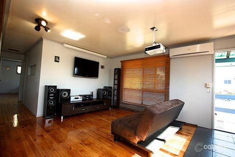 Property photo of 30 Luckie Crescent Tivoli QLD 4305