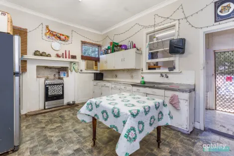 Property photo of 180 Breen Street Golden Square VIC 3555