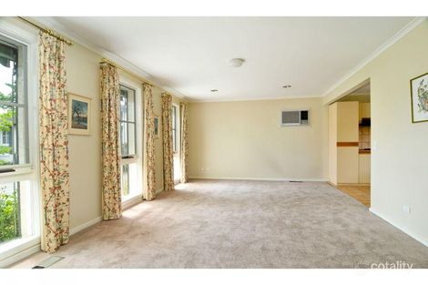 Property photo of 2/1-3 Friend Street Mont Albert North VIC 3129