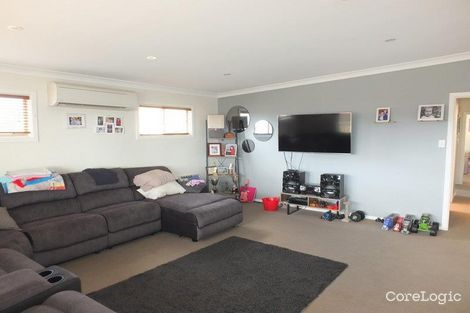 Property photo of 21 Thurlagoona Avenue Narrabri NSW 2390