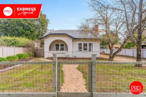 86 Havlin St W, Quarry Hill, VIC 3550