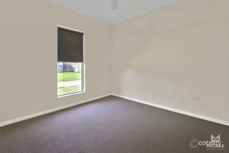 Property photo of 2 Sixth Close Bowen QLD 4805