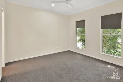 Property photo of 2 Sixth Close Bowen QLD 4805