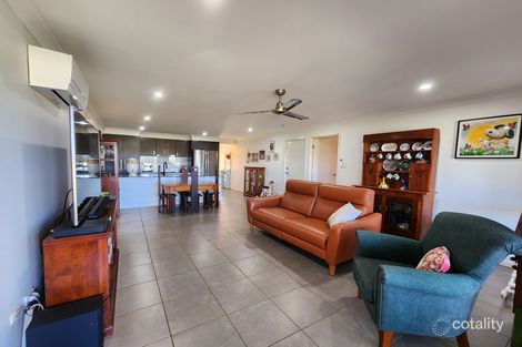 Property photo of 32 Parkview Drive Glenvale QLD 4350