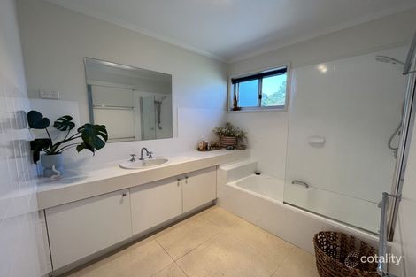 Property photo of 224 Government Road Labrador QLD 4215