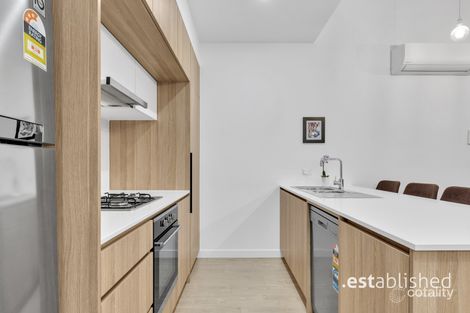 Property photo of 5 Waverley Place Point Cook VIC 3030