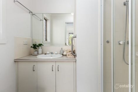 Property photo of 19 Brayford Nook Craigieburn VIC 3064