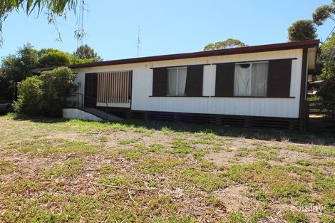 Property photo of 17 Randolph Street Port Hughes SA 5558
