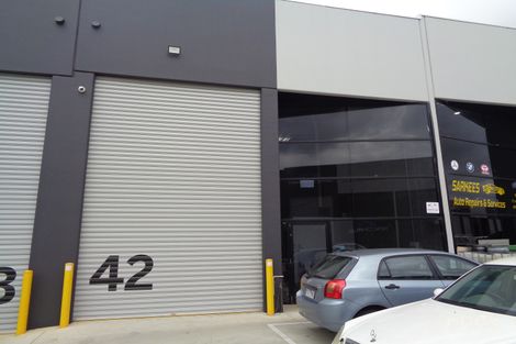 42/68 Eucumbene Dr, Ravenhall, VIC 3023