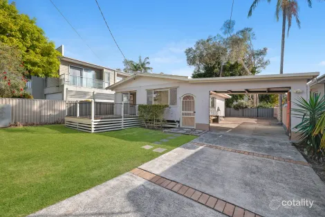 42 ALLINGA ST, COOMBABAH, QLD 4216