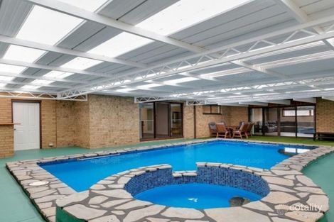 Property photo of 7 Pangari Drive Fairview Park SA 5126