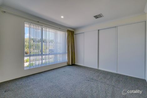 Property photo of 40 Amethyst Street Treeby WA 6164