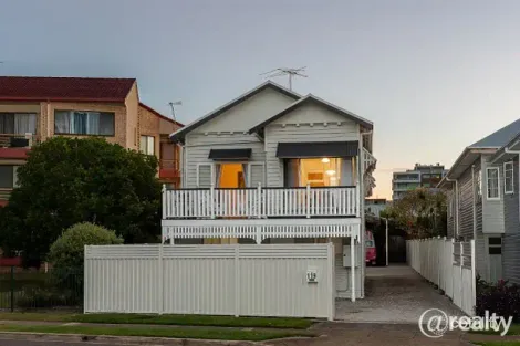 Property photo of 119 Wynnum Esplanade Wynnum QLD 4178