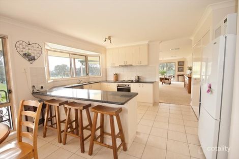 Property photo of 143 Himalaya Drive Table Top NSW 2640