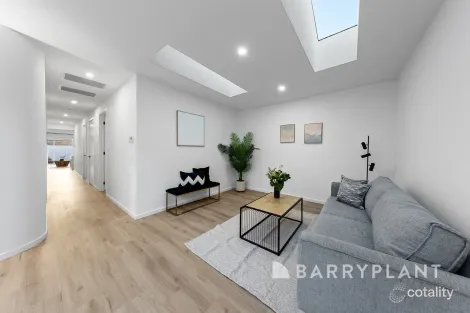 Property photo of 19B Walmer Avenue St Albans VIC 3021