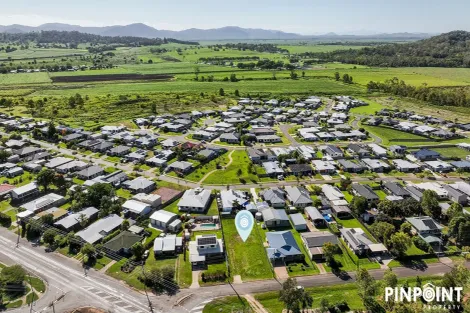 Property photo of 5 Cemetery Road Sarina QLD 4737