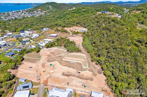 Property photo of 15 Fraser Crescent Pacific Heights QLD 4703