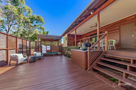 Property photo of 8 Jonquill Court Cannonvale QLD 4802