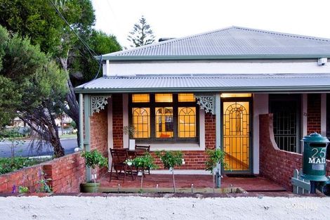 Property photo of 25 Beach Street Grange SA 5022