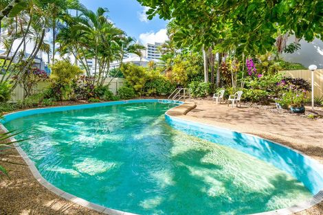 Property photo of 4/221-225 Lake Street Cairns North QLD 4870