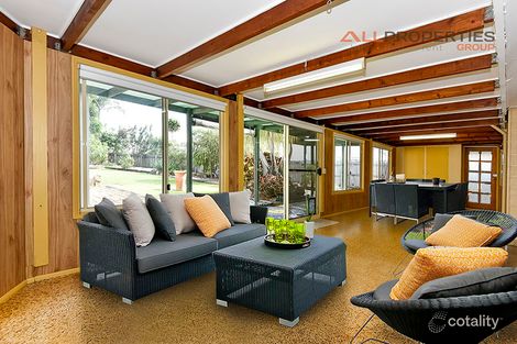 Property photo of 37 Royal Palm Drive Steiglitz QLD 4207