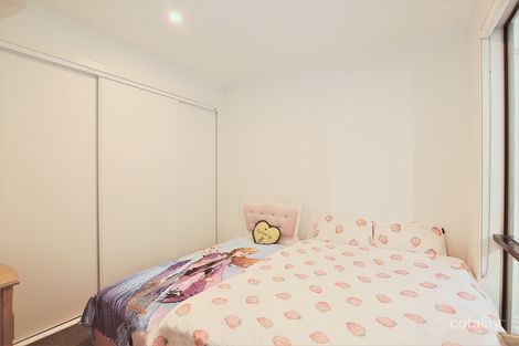 Property photo of 22 Oakden Crescent St Albans VIC 3021