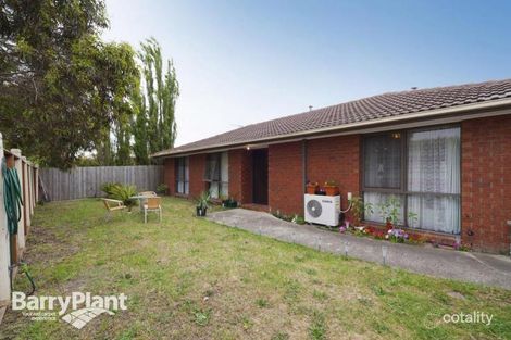 14 Elizabeth St, Cranbourne North, VIC 3977