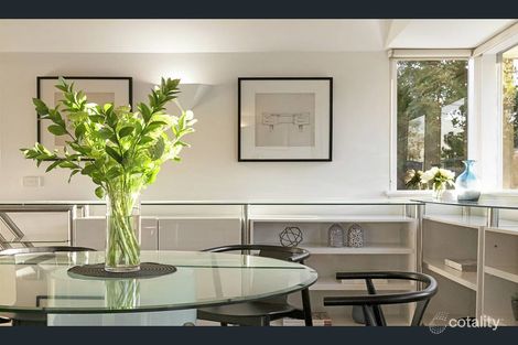 Property photo of 1A Glan Avon Road Hawthorn VIC 3122