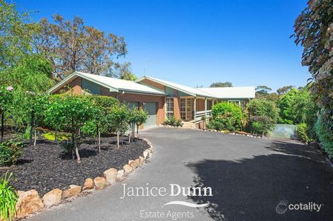 Property photo of 36 Maberley Crescent Frankston South VIC 3199