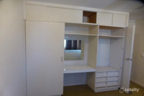 Property photo of 2 Dryandra Court Greenvale QLD 4816