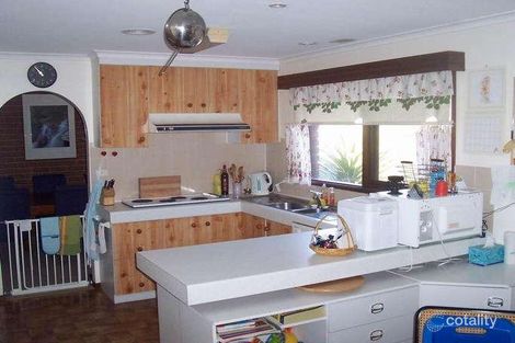 Property photo of 4 Ashkanasy Crescent Evatt ACT 2617