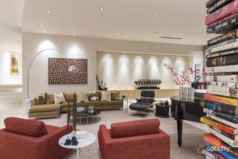 Property photo of 2218 Arnold Palmer Drive Hope Island QLD 4212