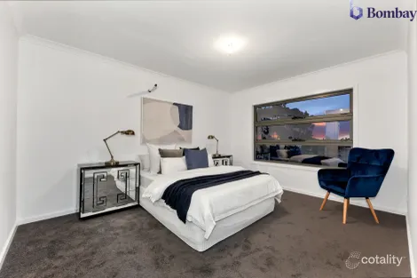 Property photo of 9 Popran Walk Wollert VIC 3750